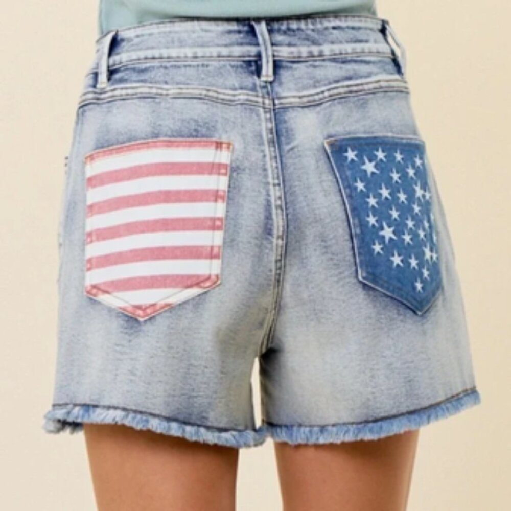 🆕Saints & Hearts “ Delaware “ Star Spangled Banner Shorts Size L - Picture 4 of 7